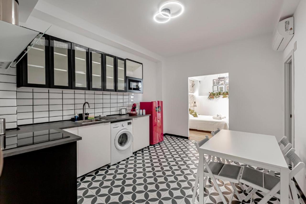 Apartamentos Pino Бенидорм Екстериор снимка